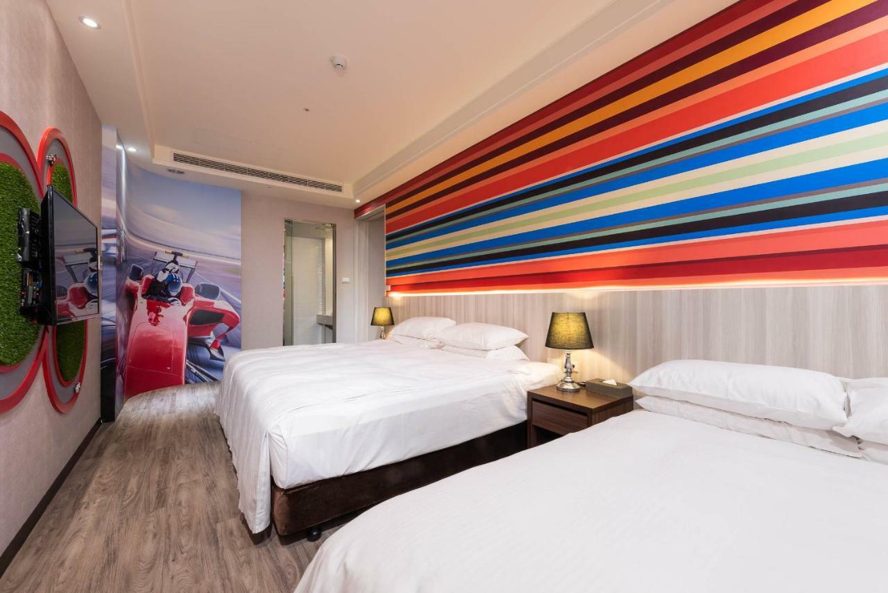Holiday Garden Hotel Skm Park Kaohsiung Exterior photo